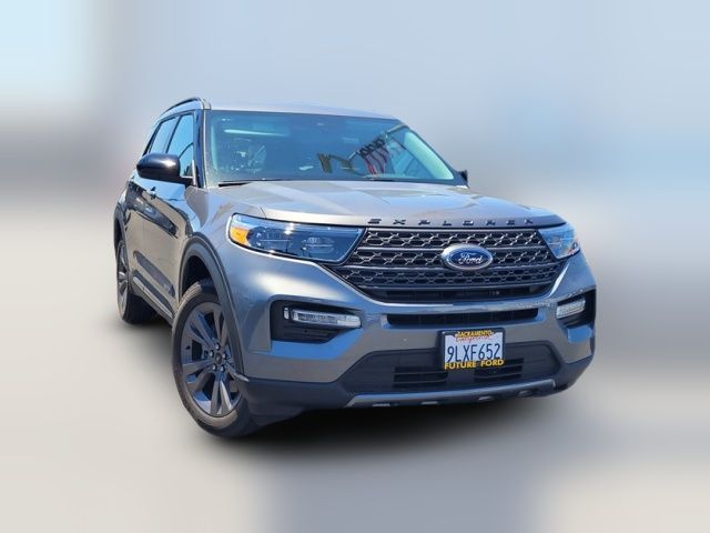 2024 Ford Explorer XLT