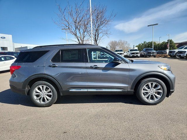 2024 Ford Explorer XLT