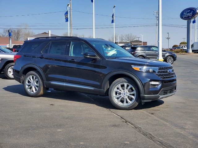 2024 Ford Explorer XLT