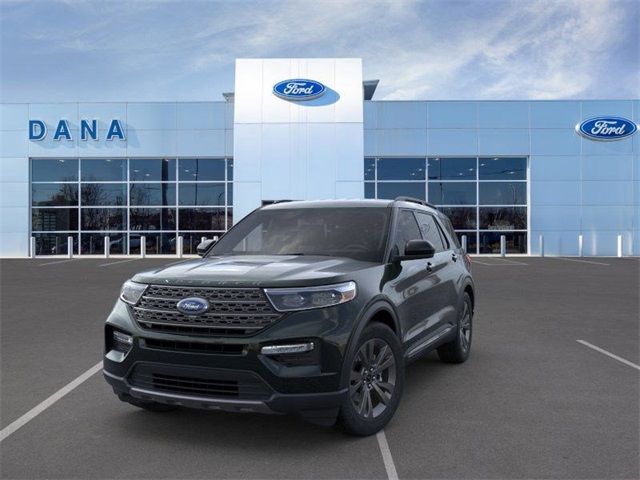 2024 Ford Explorer XLT