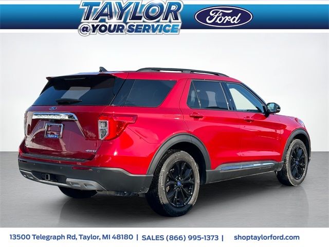 2024 Ford Explorer XLT