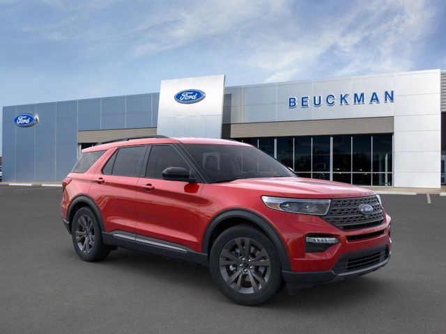 2024 Ford Explorer XLT