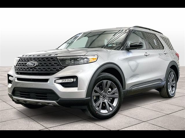 2024 Ford Explorer XLT