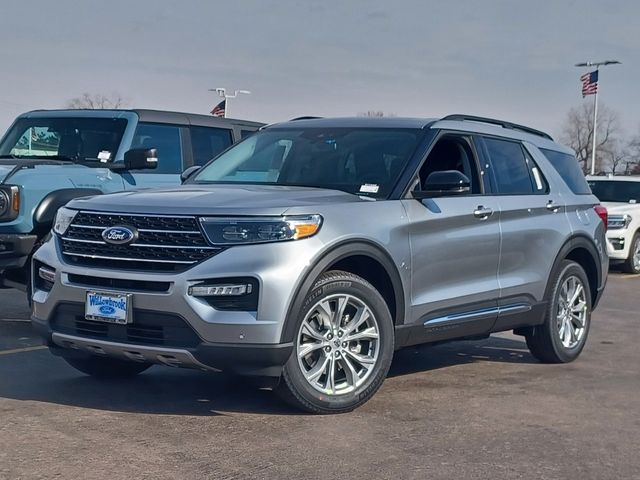 2024 Ford Explorer XLT