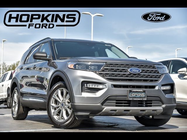 2024 Ford Explorer XLT