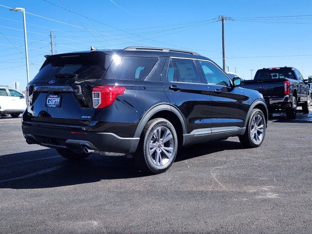 2024 Ford Explorer XLT