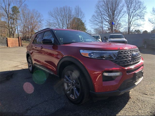 2024 Ford Explorer XLT