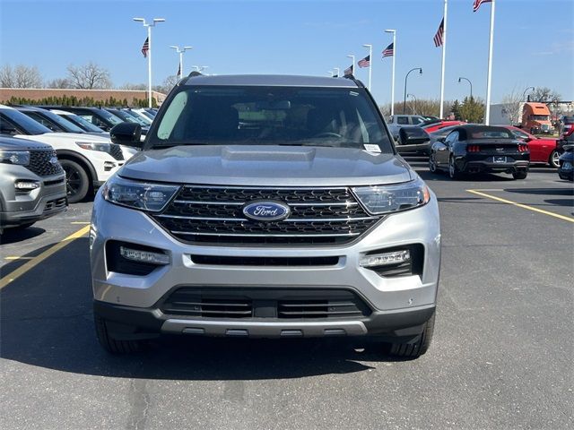 2024 Ford Explorer XLT