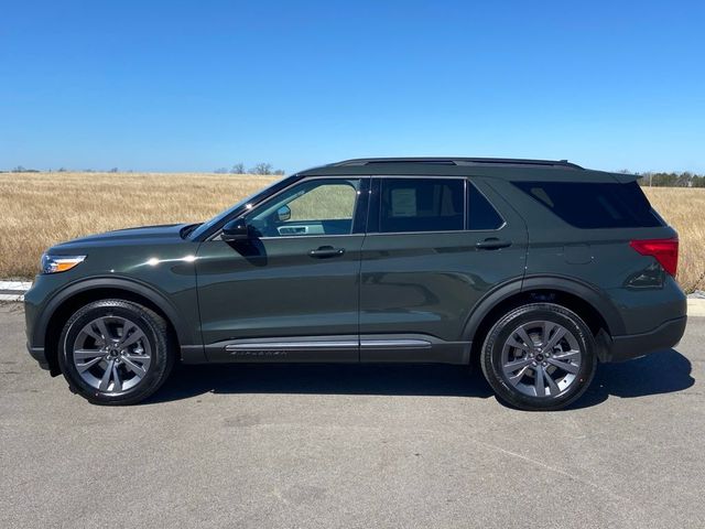 2024 Ford Explorer XLT