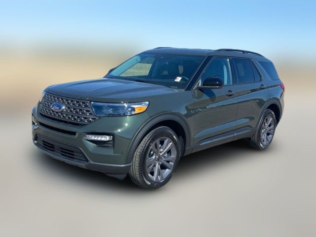 2024 Ford Explorer XLT