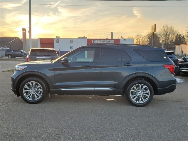 2024 Ford Explorer XLT