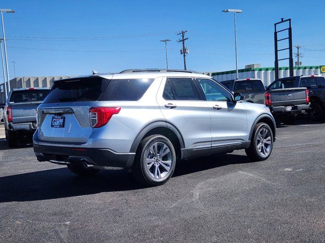 2024 Ford Explorer XLT