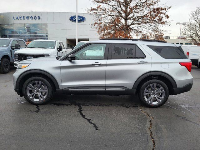 2024 Ford Explorer XLT