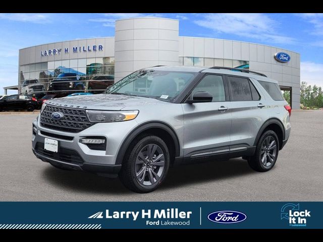 2024 Ford Explorer XLT