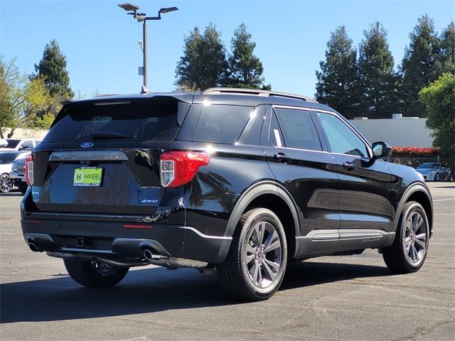 2024 Ford Explorer XLT