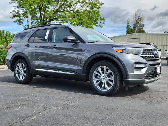 2024 Ford Explorer XLT