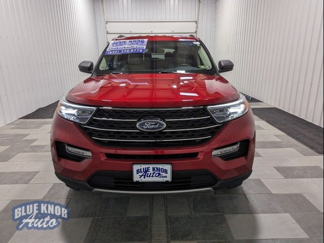 2024 Ford Explorer XLT