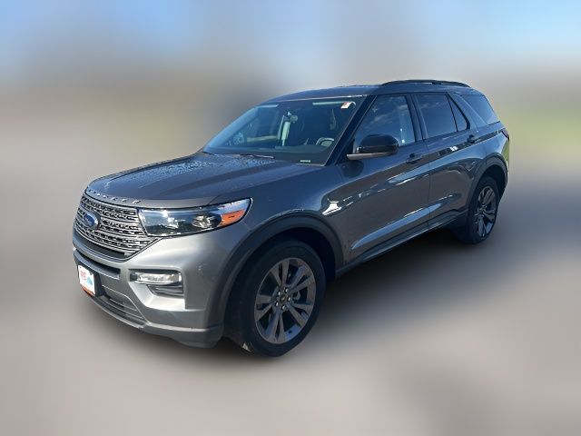 2024 Ford Explorer XLT