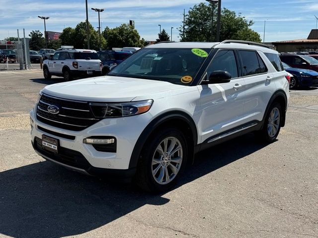 2024 Ford Explorer XLT