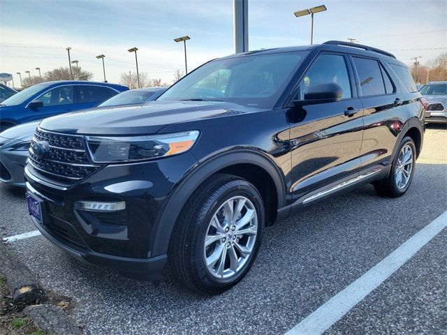 2024 Ford Explorer XLT