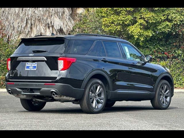 2024 Ford Explorer XLT