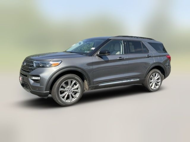 2024 Ford Explorer XLT