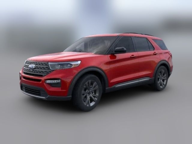 2024 Ford Explorer XLT