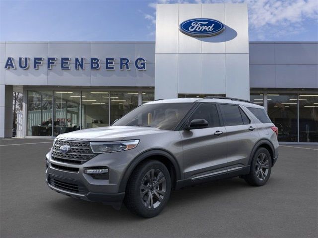 2024 Ford Explorer XLT