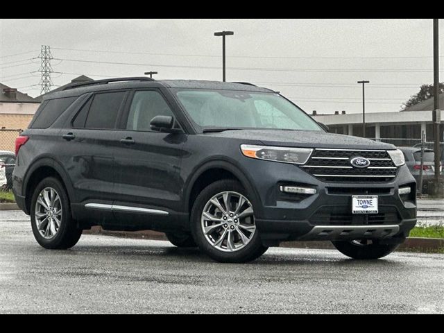 2024 Ford Explorer XLT