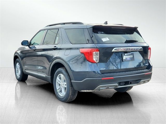 2024 Ford Explorer XLT