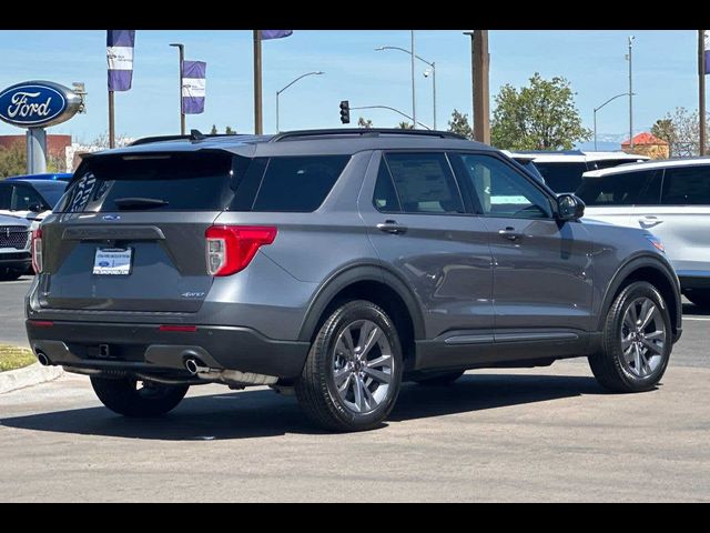 2024 Ford Explorer XLT