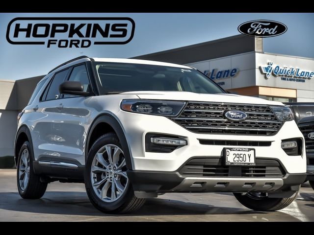 2024 Ford Explorer XLT