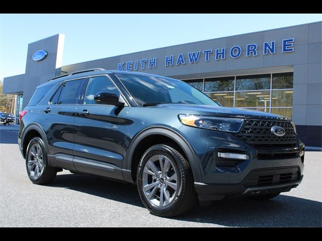 2024 Ford Explorer XLT