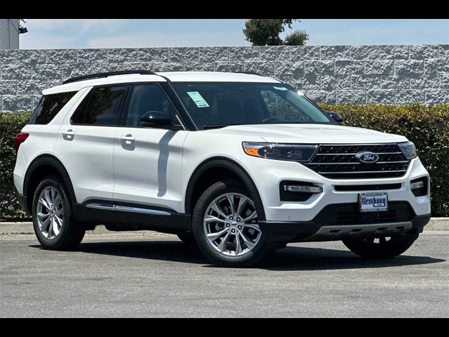 2024 Ford Explorer XLT