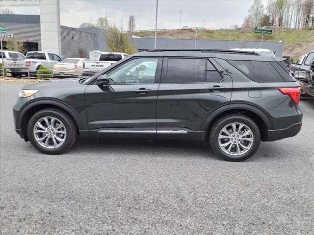 2024 Ford Explorer XLT