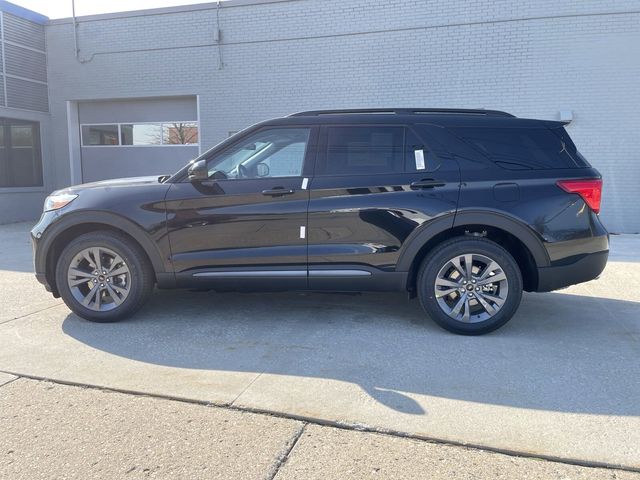 2024 Ford Explorer XLT