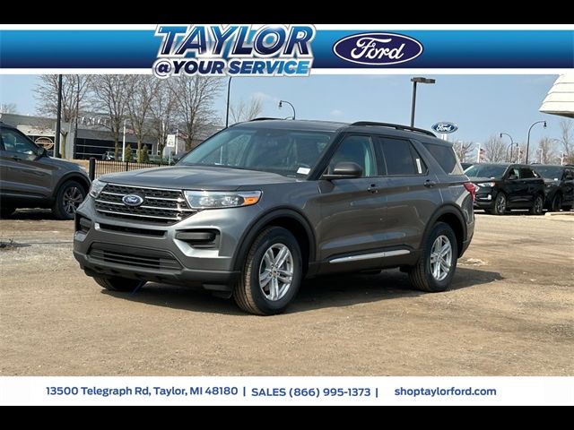 2024 Ford Explorer XLT