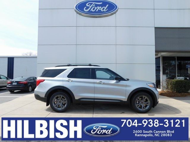 2024 Ford Explorer XLT