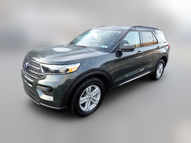 2024 Ford Explorer XLT