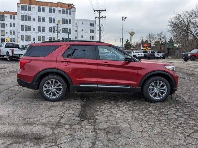 2024 Ford Explorer XLT