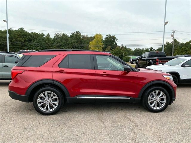 2024 Ford Explorer XLT