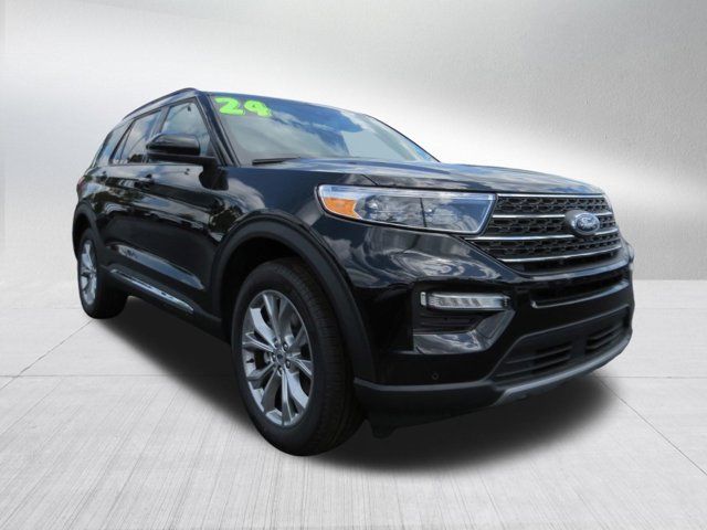 2024 Ford Explorer XLT