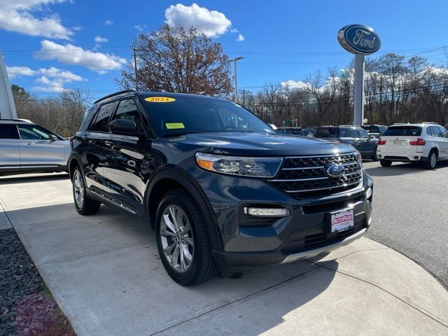 2024 Ford Explorer XLT