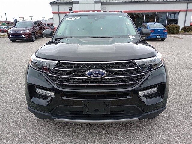 2024 Ford Explorer XLT