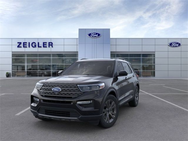 2024 Ford Explorer XLT