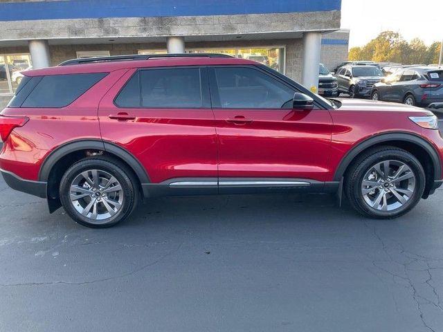 2024 Ford Explorer XLT