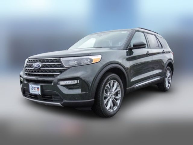 2024 Ford Explorer XLT