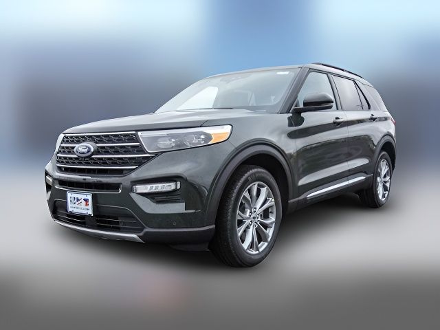 2024 Ford Explorer XLT