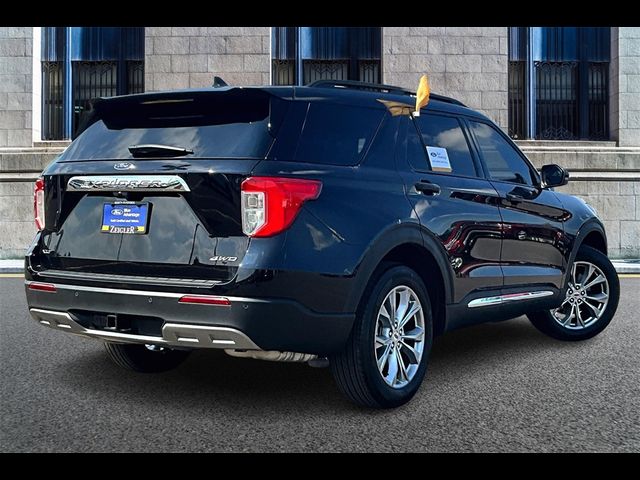 2024 Ford Explorer XLT