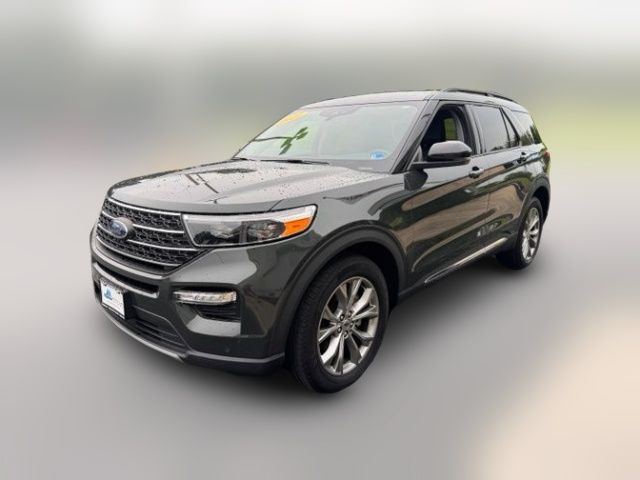 2024 Ford Explorer XLT